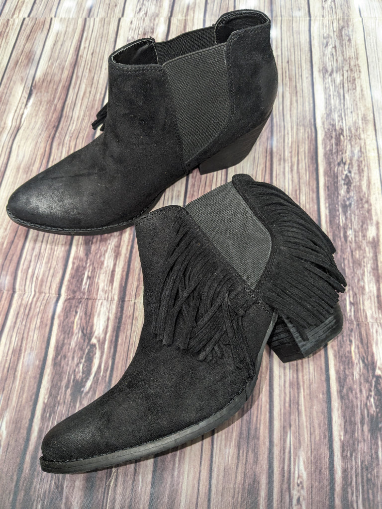 Coconuts Slip On Short Fringe Booties Posh Consignment Shoppe